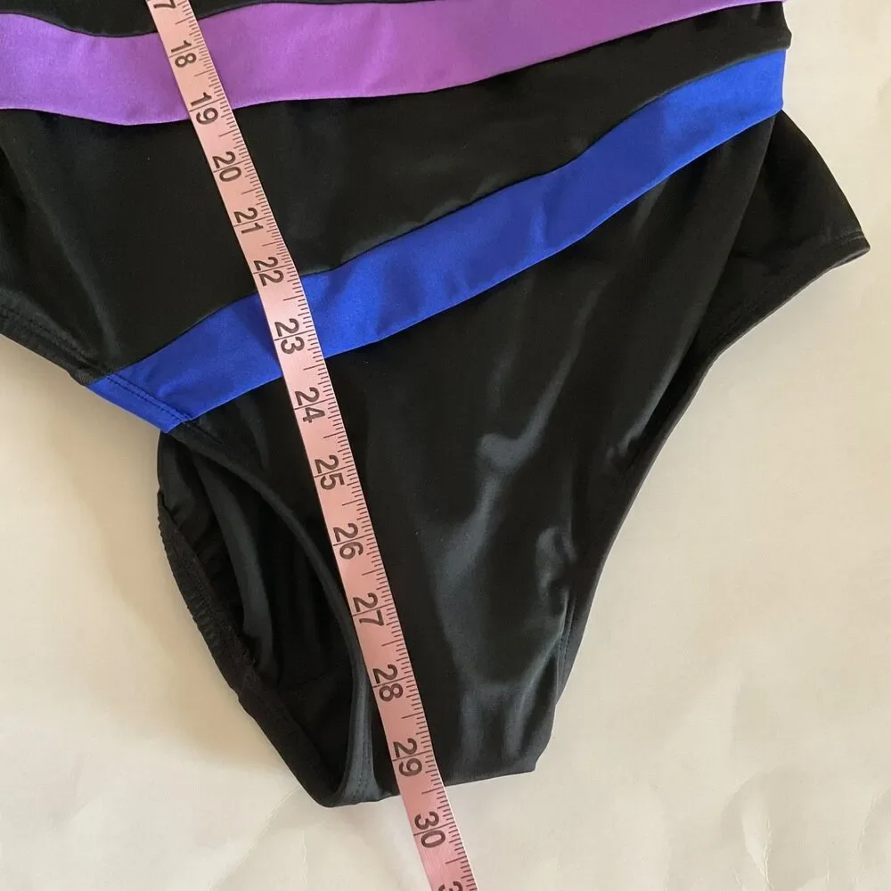 Longitude Inches Away Colorblock Piping Fan One Piece Swimsuit 20W Black Multi